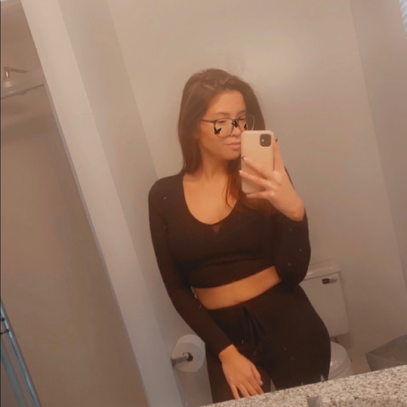 katyveliz76